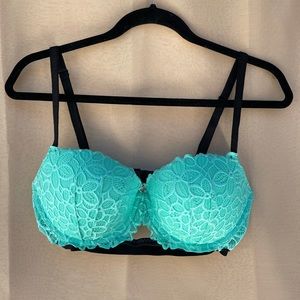 Pink Victoria Secret Date Push Up bra.